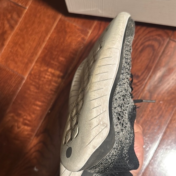 Nike Black and Gray Performance Sneakers - Picture 3 of 4